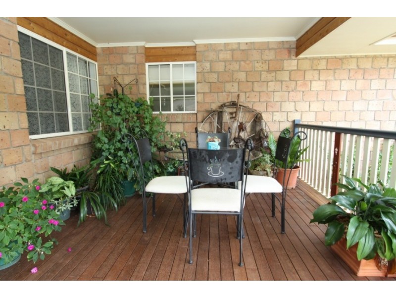 19 Adermann Drive, Kingaroy QLD 4610