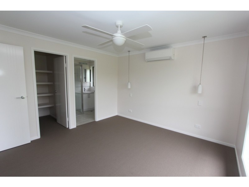 21 Bernard Cres, Kingaroy QLD 4610
