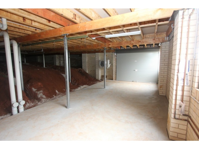 21 Bernard Cres, Kingaroy QLD 4610