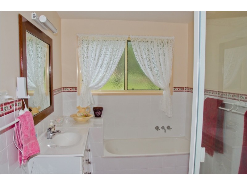 Wattle Camp QLD 4615