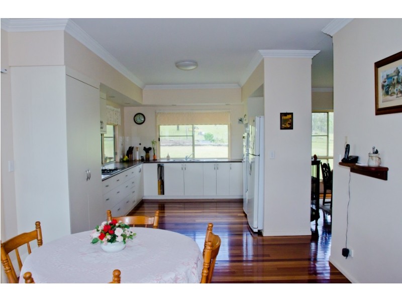 Wattle Camp QLD 4615