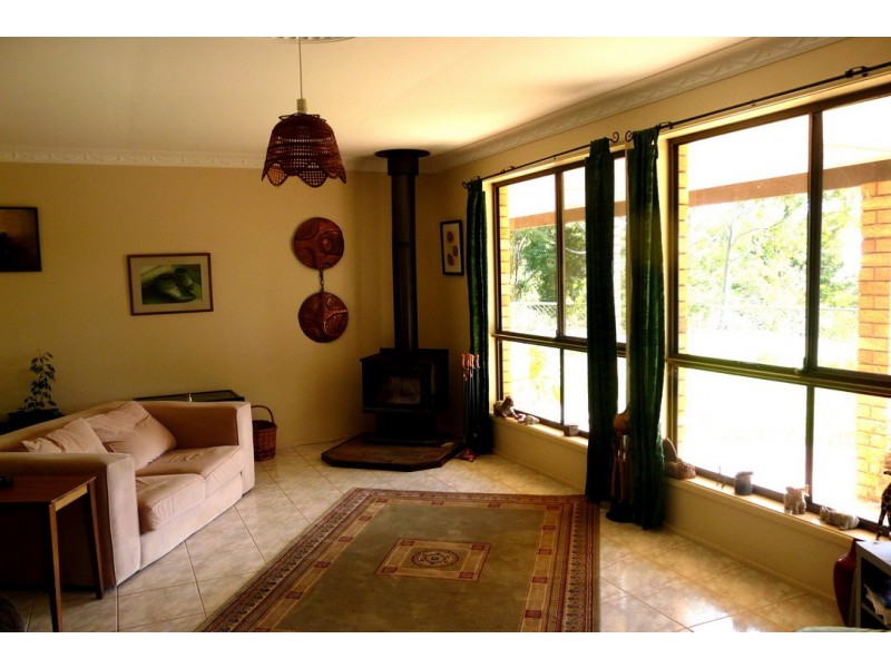 98 Birt, Kingaroy QLD 4610