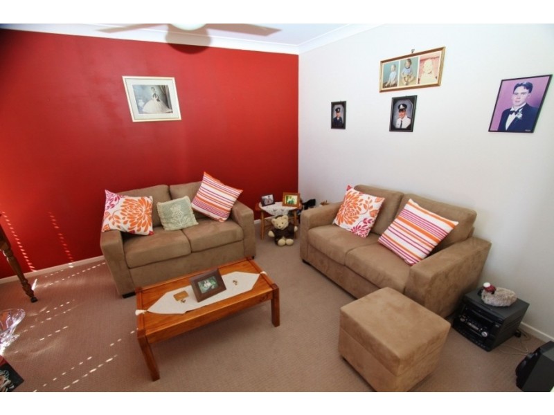 8 Hillview Parade, Kingaroy QLD 4610