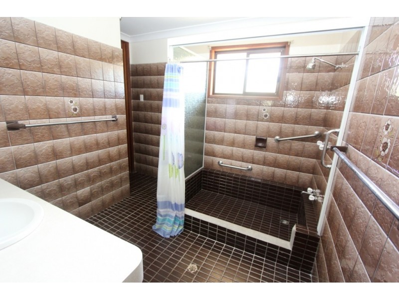 7 Candelo Close, Kingaroy QLD 4610