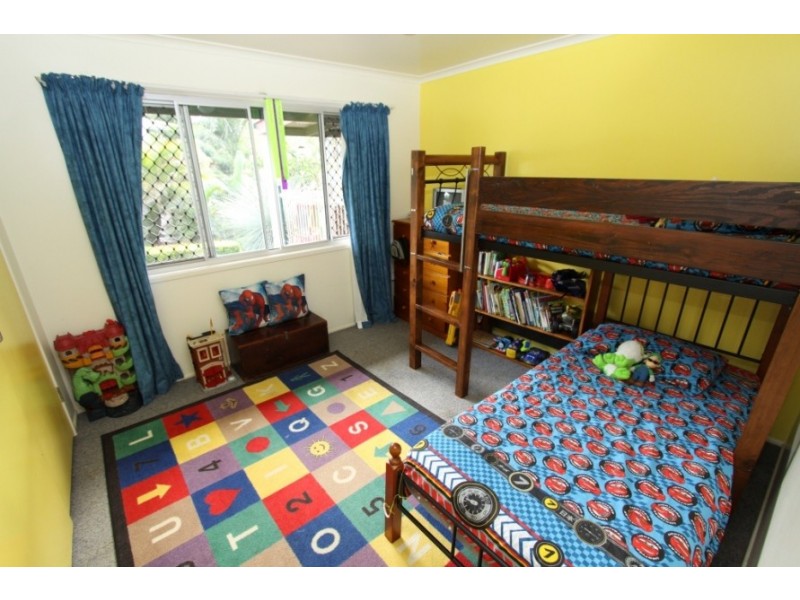 1 McDougall Street, Yarraman QLD 4614
