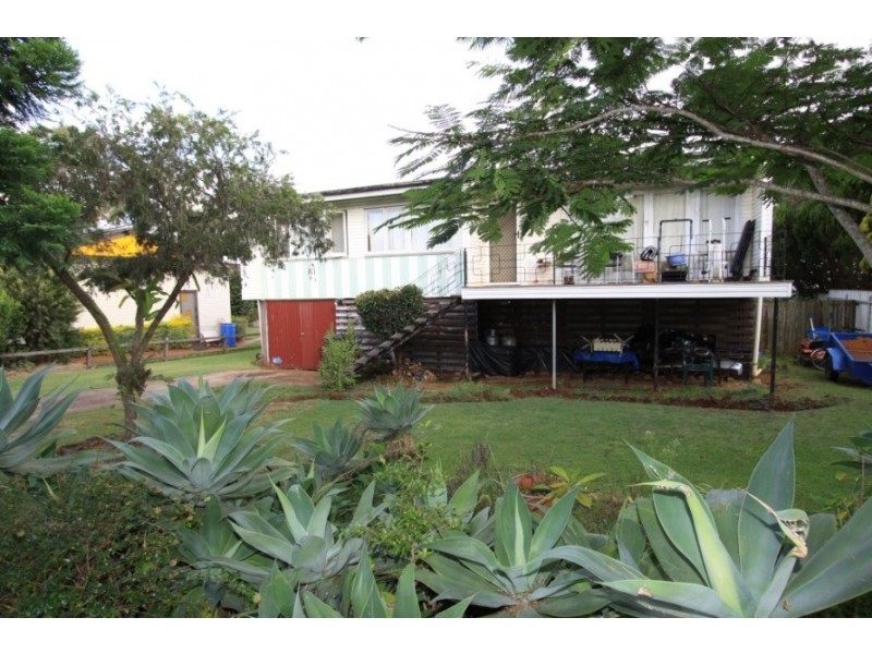 17 Jubilee Street, Kingaroy QLD 4610