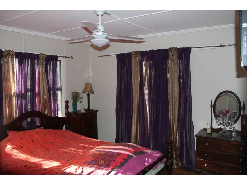 187 Maguire, Wattle Camp QLD 4615