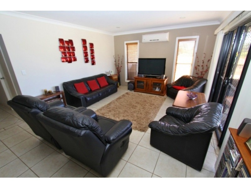37-39 Premier Drive, Kingaroy QLD 4610