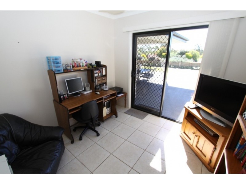 37-39 Premier Drive, Kingaroy QLD 4610