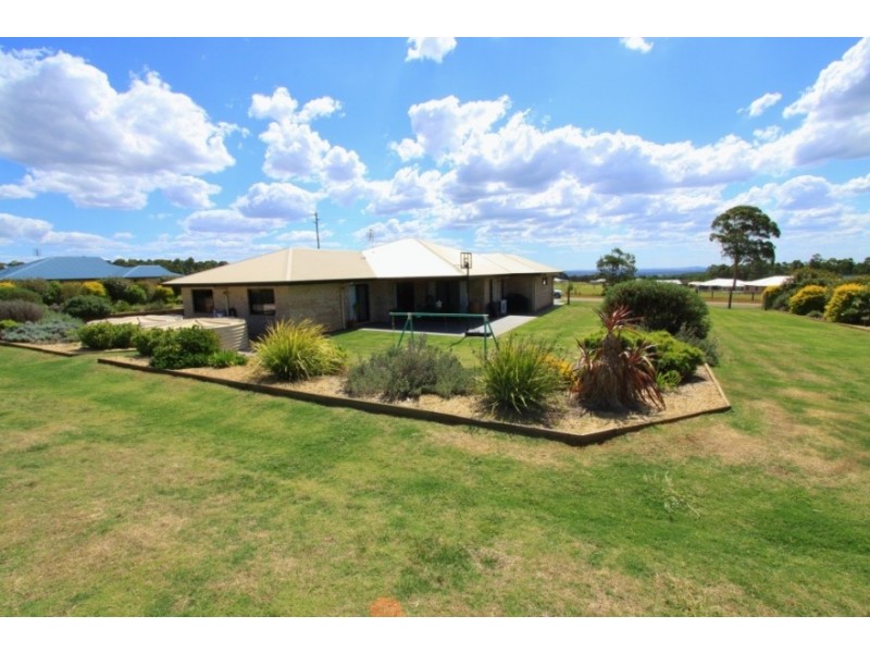 37-39 Premier Drive, Kingaroy QLD 4610
