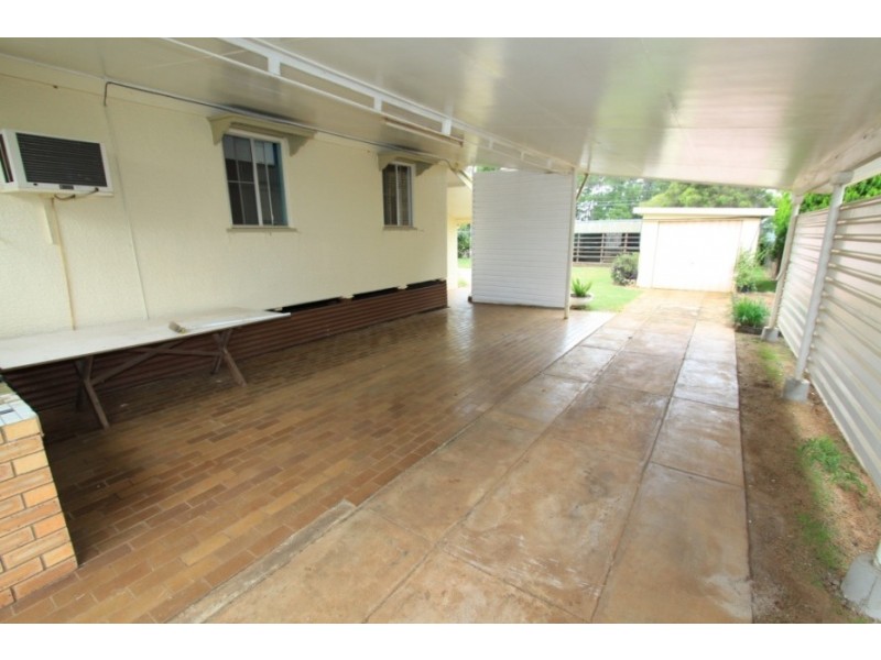 5 Toomey Street, Kingaroy QLD 4610