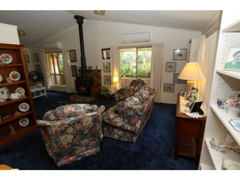 74 Harris Rd, Kingaroy QLD 4610