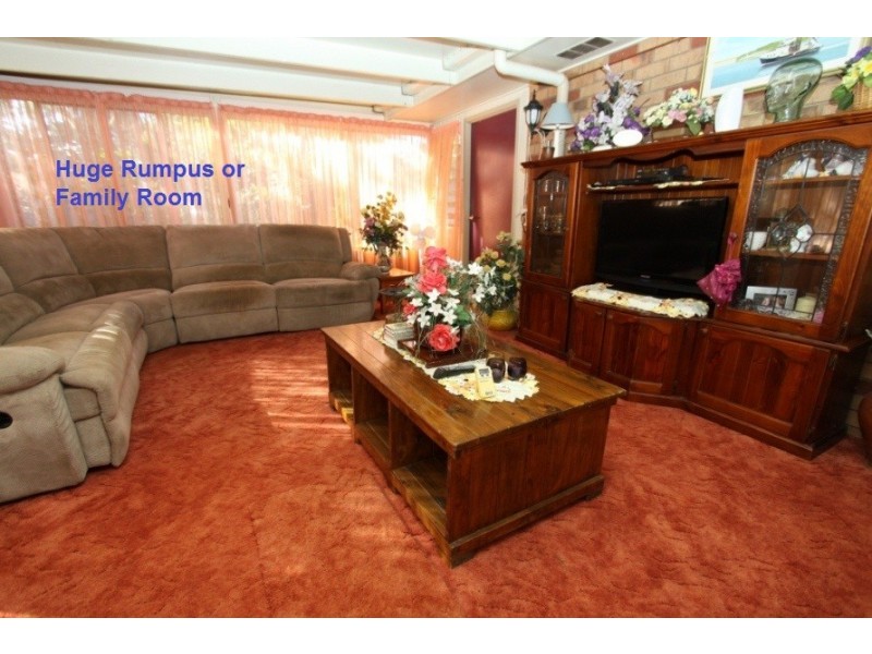 74 Harris Rd, Kingaroy QLD 4610