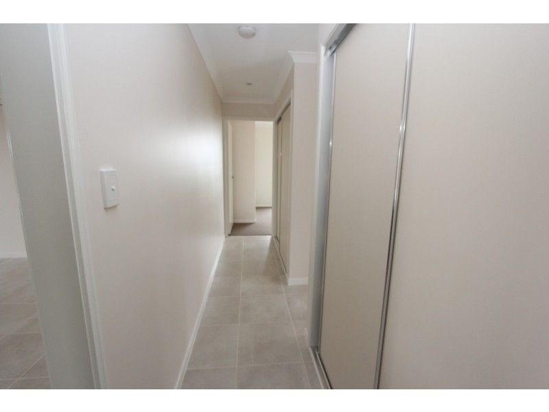 21 Bernard Cres, Kingaroy QLD 4610