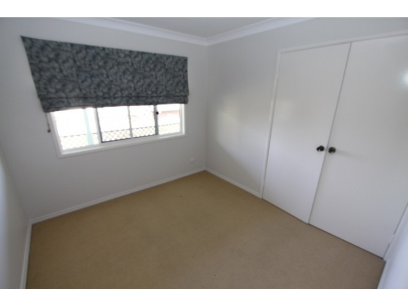 7 Neville Place, Kingaroy QLD 4610