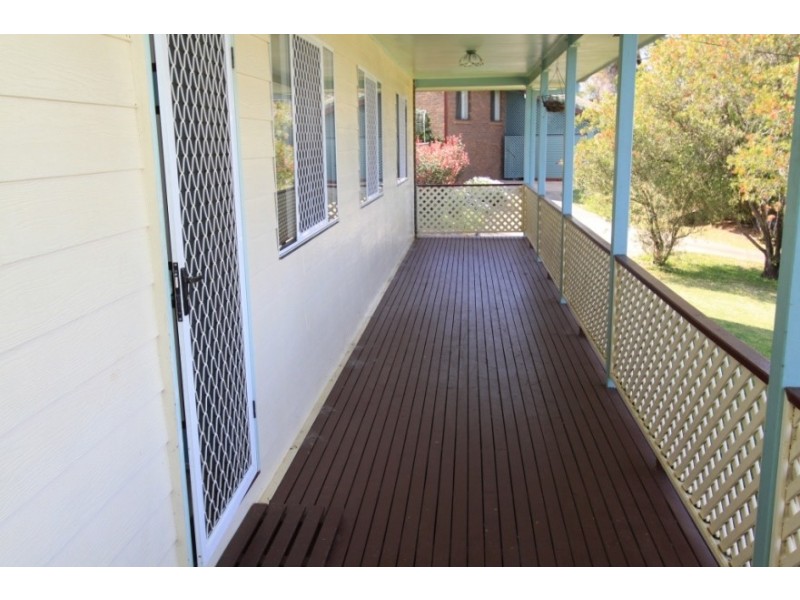 7 Neville Place, Kingaroy QLD 4610