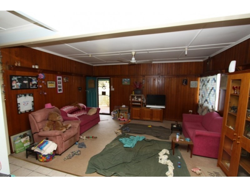 23 Arthur Street, Kingaroy QLD 4610