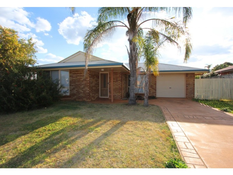 9 Margaret Street, Kingaroy QLD 4610
