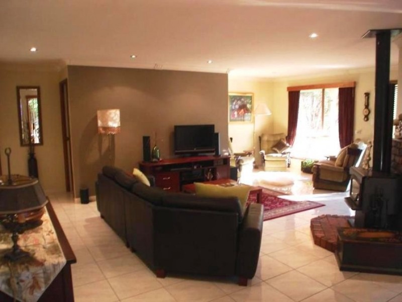 4 Raintree Avenue, Kingaroy QLD 4610