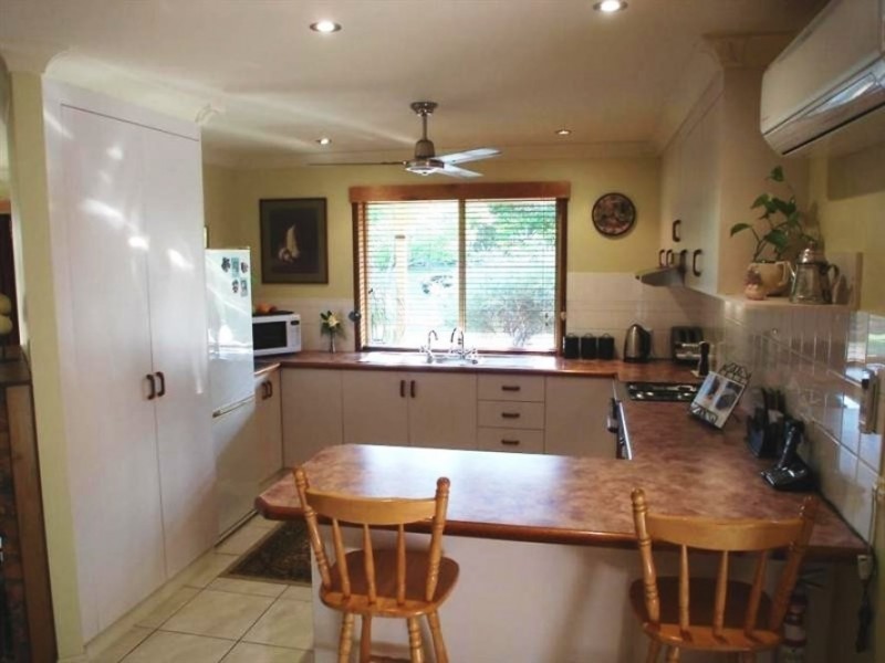 4 Raintree Avenue, Kingaroy QLD 4610