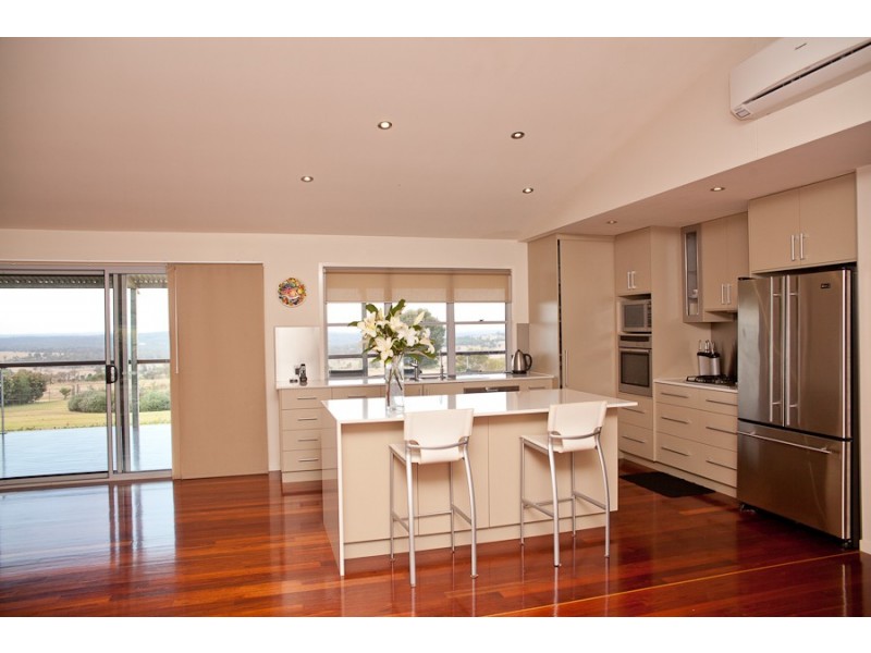 38 Macaulay Drive, Kingaroy QLD 4610