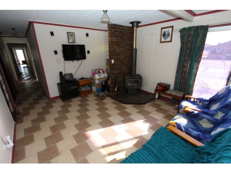 13 Booth Street, Kingaroy QLD 4610