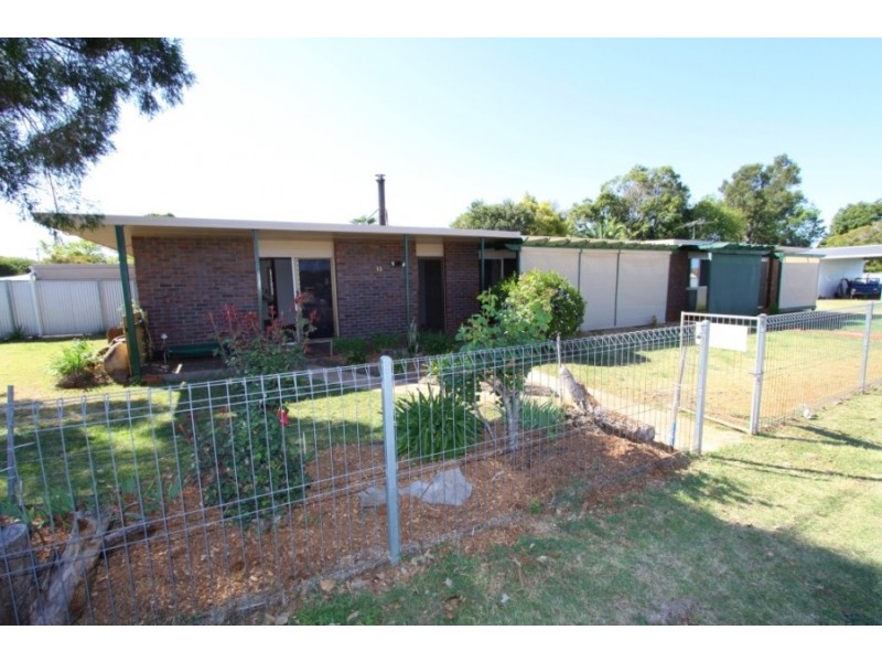 13 Booth Street, Kingaroy QLD 4610