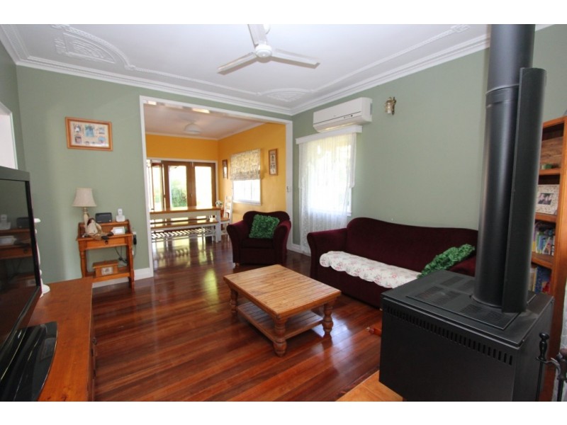 14 Gabbee Street, Kingaroy QLD 4610