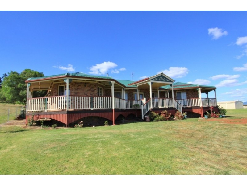 39 Sonaree Drive, Kingaroy QLD 4610