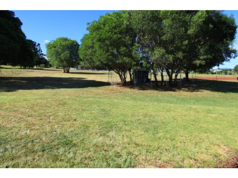 39 Sonaree Drive, Kingaroy QLD 4610