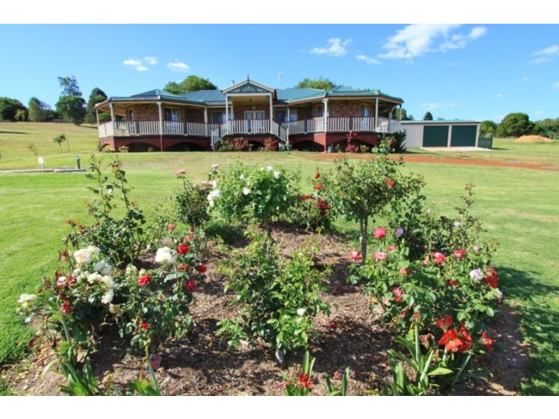 39 Sonaree Drive, Kingaroy QLD 4610
