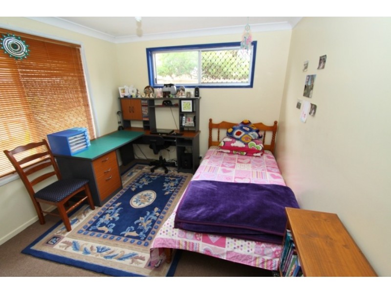 12 Normanby Street, Nanango QLD 4615