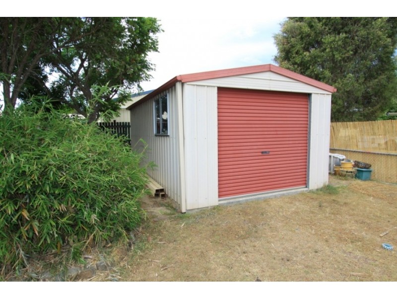 12 Normanby Street, Nanango QLD 4615