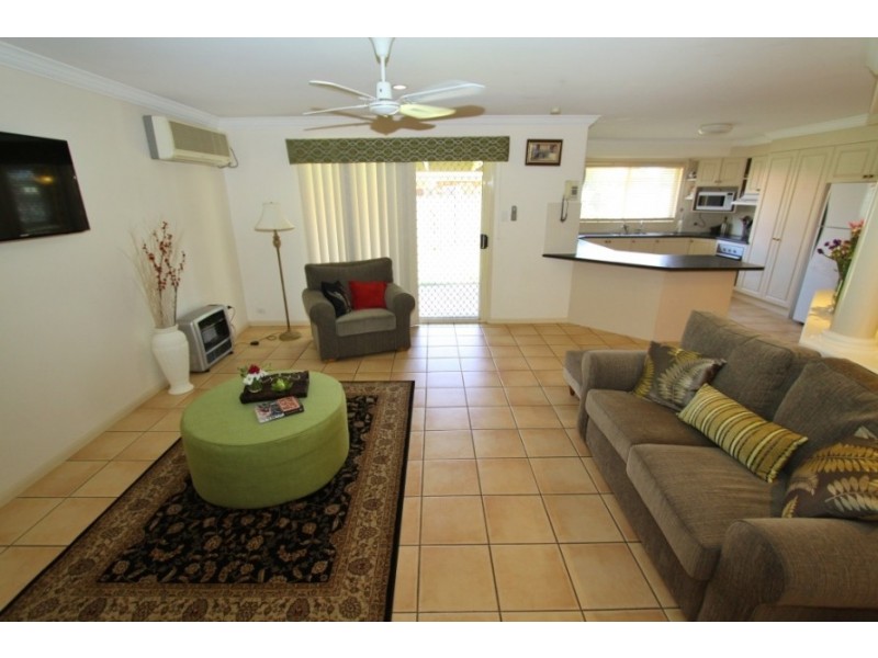 35 Windsor Circle, Kingaroy QLD 4610