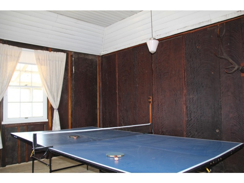 311 d Old boonara, Cinnabar QLD 4600