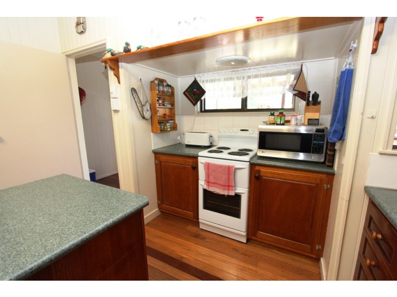 15 Arthur Street, Kingaroy QLD 4610