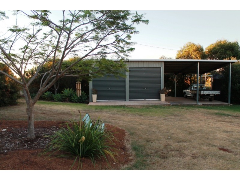 22 Macaulay Drive, Kingaroy QLD 4610