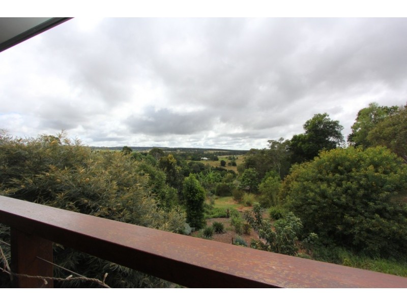 22 Macaulay Drive, Kingaroy QLD 4610