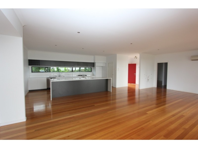 22 Macaulay Drive, Kingaroy QLD 4610