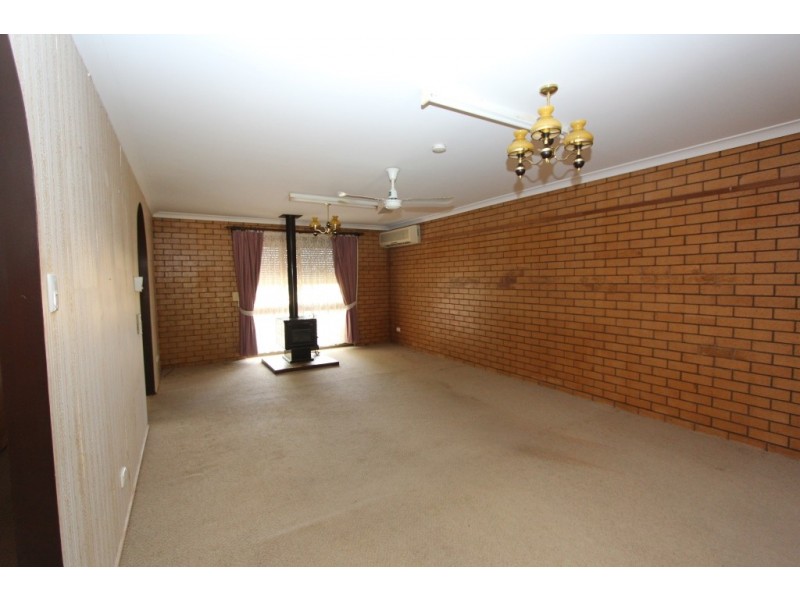 80 Moore St, Kingaroy QLD 4610