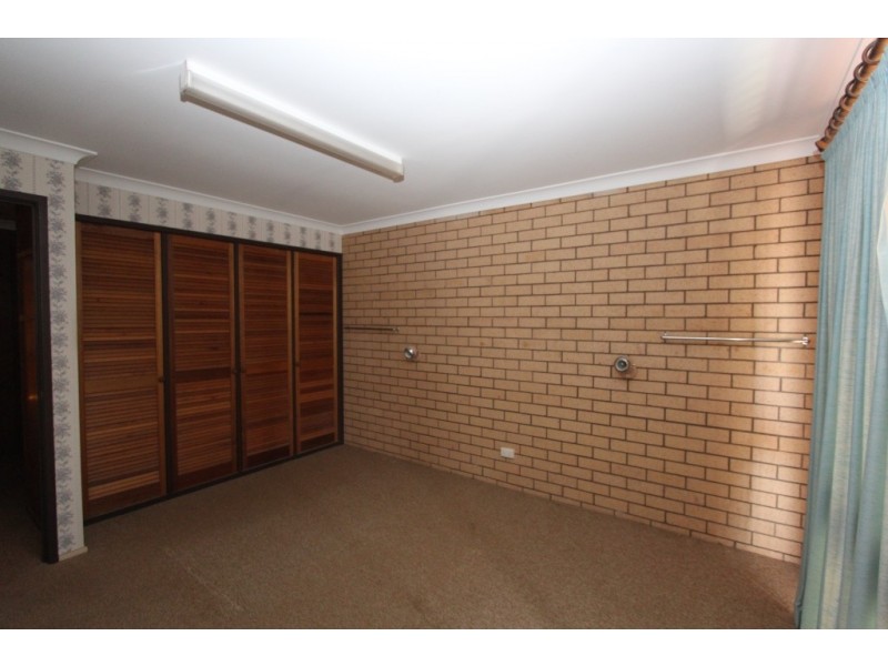 80 Moore St, Kingaroy QLD 4610