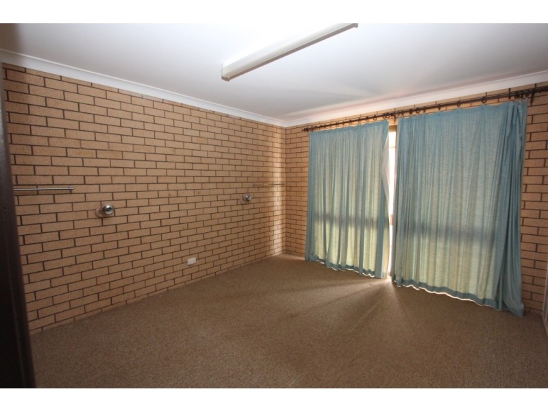 80 Moore St, Kingaroy QLD 4610