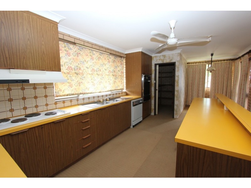 80 Moore St, Kingaroy QLD 4610