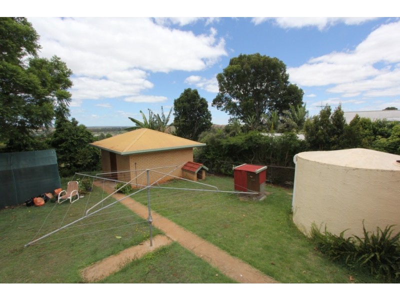 80 Moore St, Kingaroy QLD 4610