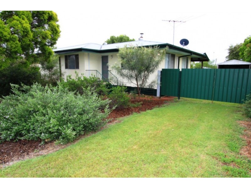 36 Gladys Street, Kingaroy QLD 4610