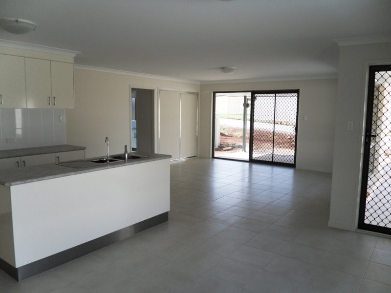 Unit 1, 13 Dell Crt, Kingaroy QLD 4610