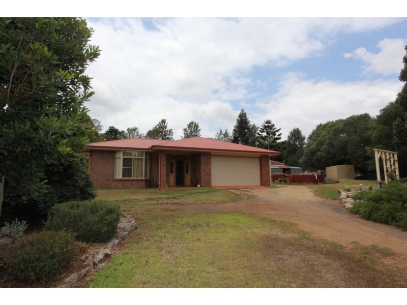 1 Macaulay Drive, Kingaroy QLD 4610