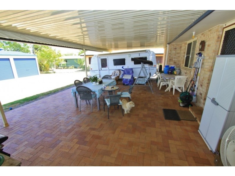 29 Bunker Avenue, Nanango QLD 4615