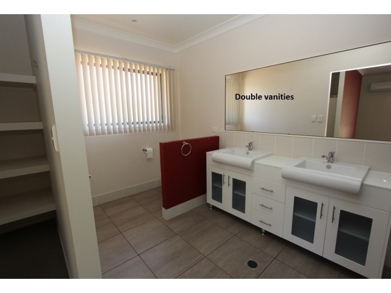 12 Premier Drive, Kingaroy QLD 4610