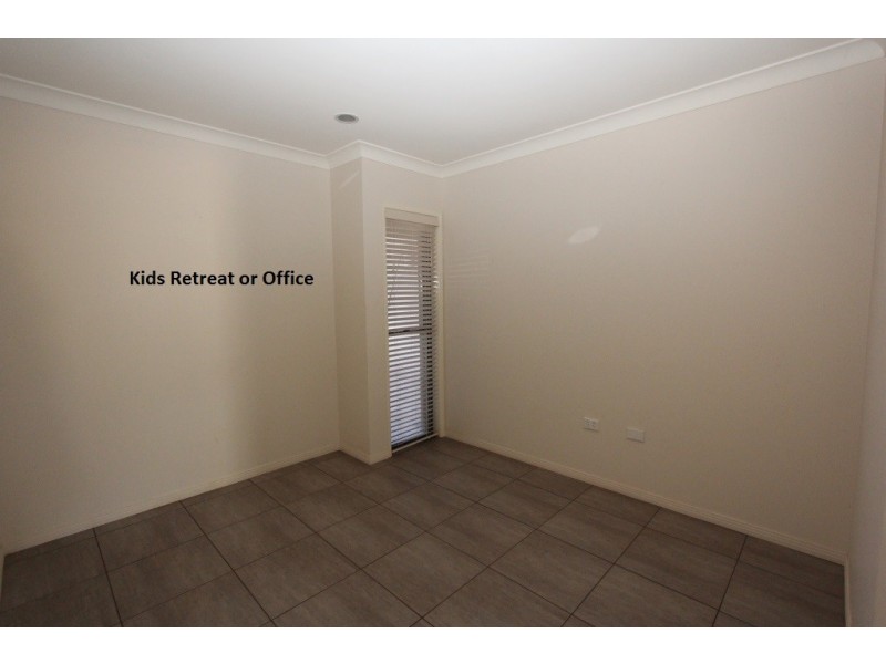 12 Premier Drive, Kingaroy QLD 4610